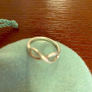 Infinity Tiffany ring